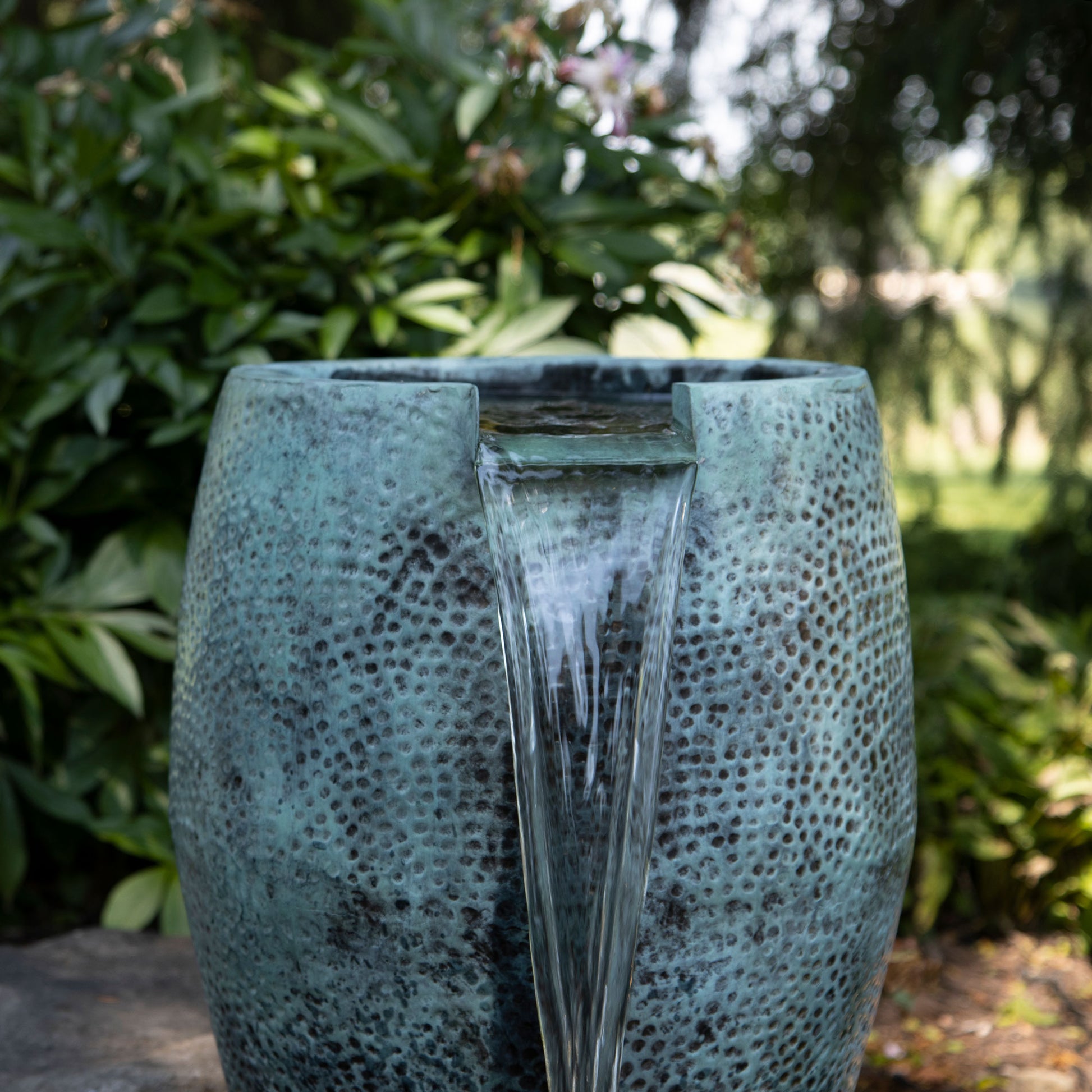 Photo of Atlantic-Oase Aura Spillway Vases