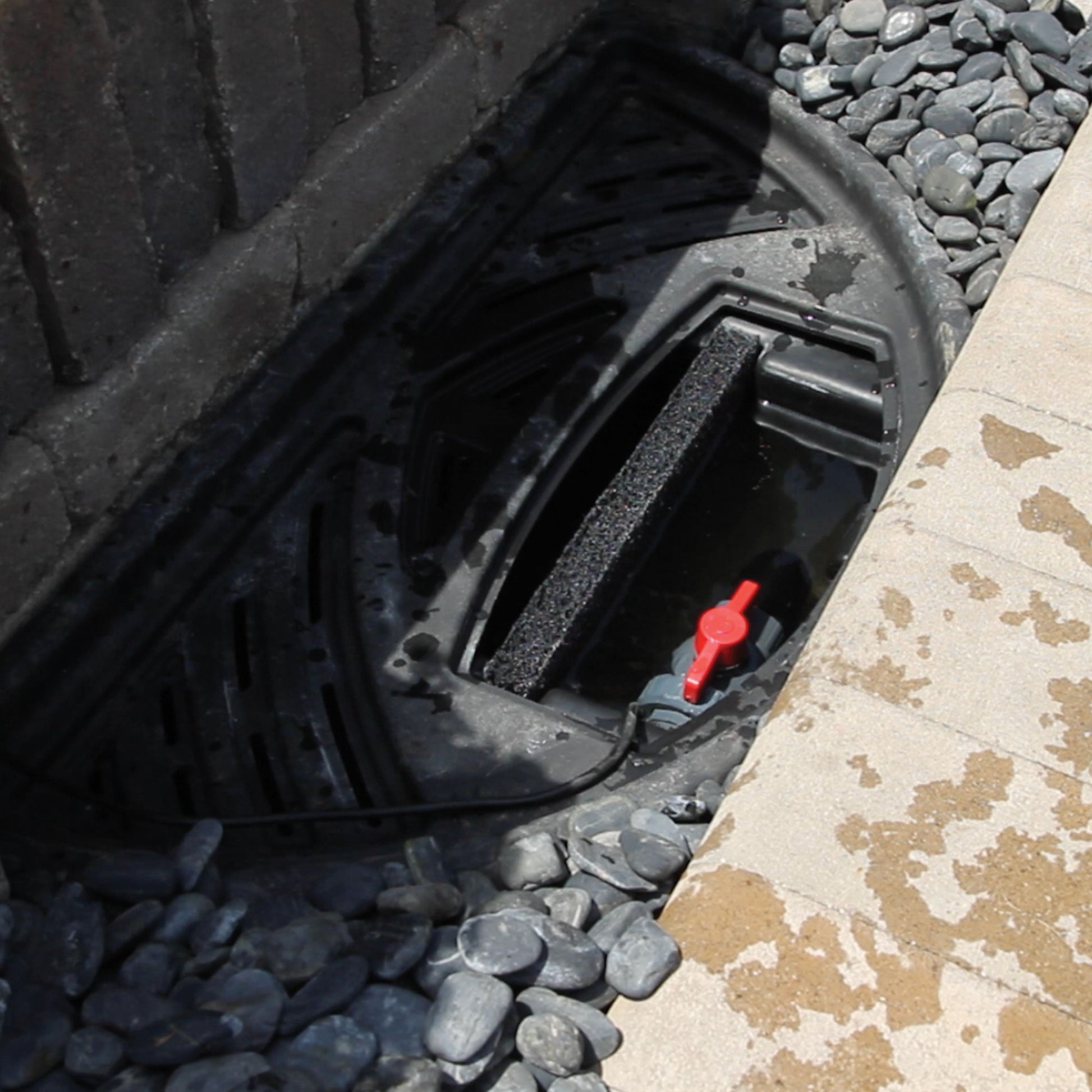 Photo of Atlantic-Oase Formal Spillway Basin Internal Matala Filtering Mats